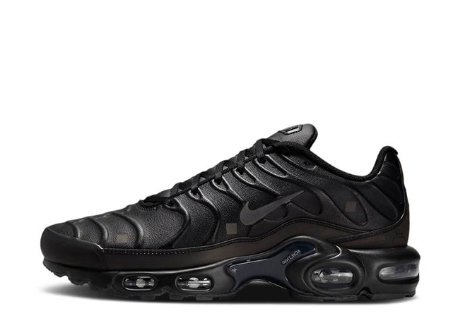 A-COLD-WALL* × Nike Air Max Plus "Onyx" Black/Off Noir