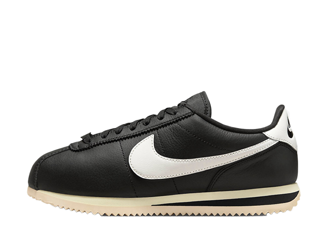 ナイキ ウィメンズ コルテッツ23 PRM "ブラック / セイル / アラバスター"