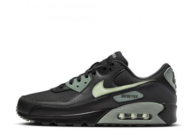 Nike Air Max 90 GORE-TEX "Black/Honeydew / Mica Green"