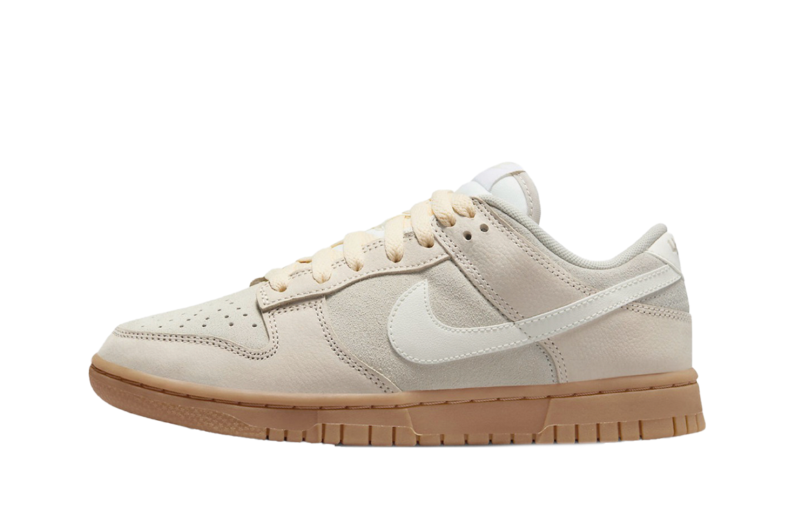 ナイキ ウィメンズ ダンク ロー SE "ハングルデイ"　ブラウン/セイル/ガム