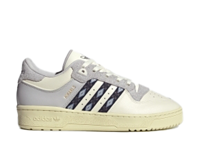 柴田ひかり × アディダス オリジナルス ライバルリー86 ロー "オフホワイト"　オフホワイト/ブラック/セイル