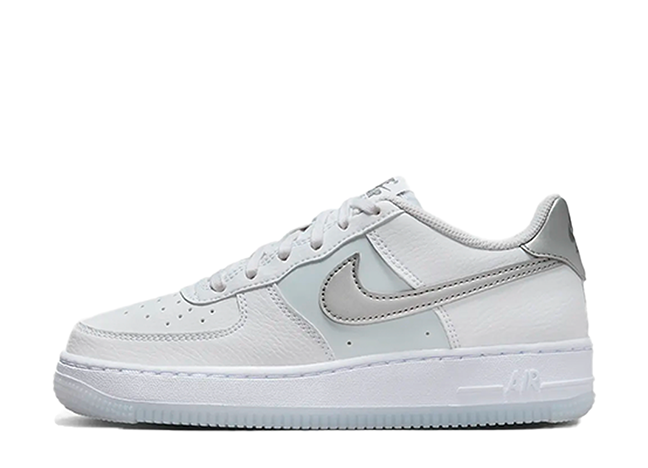 ナイキ GS エアフォース1 "ホワイト/ピュアプラチナム/フットボールグレー/メタリックシルバー"