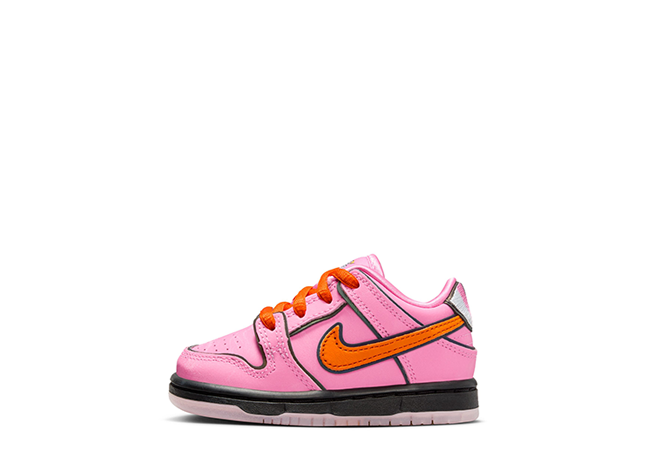 パワーパフガールズ × ナイキ SB Td ダンク ロー プロ QS "ブロッサム" ロータスピンク/メッドソフトピンク