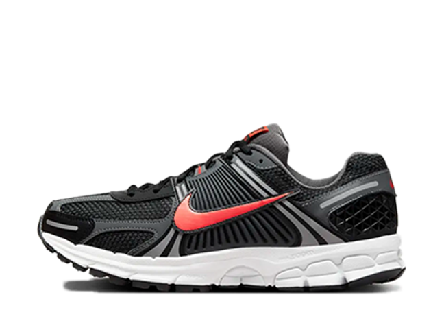 Nike Zoom Vomero 5 "Black and Picante Red" Black/Picante Red/White