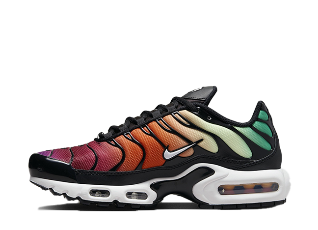 Nike WMNS Air Max Plus "Black" Black/Viotech/Team Red/White