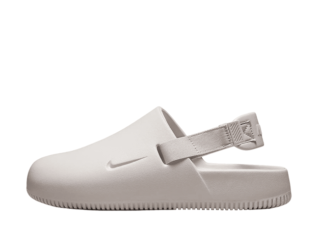 ナイキ ウィメンズ カーム "プラチナムバイオレット/プラチナムバイオレット"