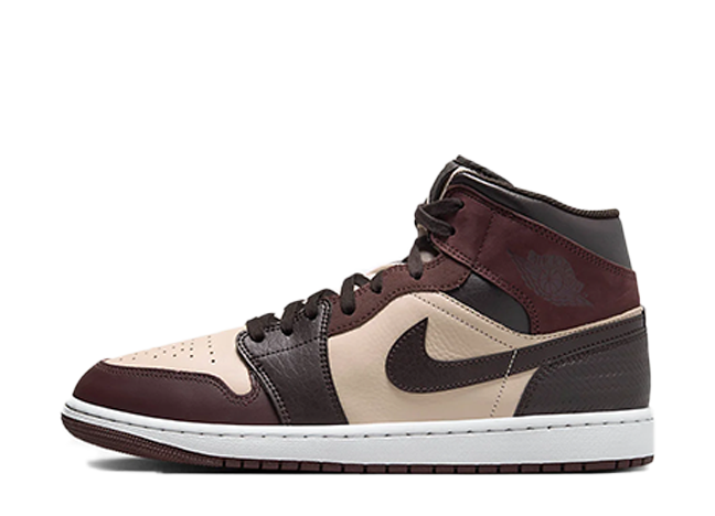 ナイキ エアジョーダン1 ミッド SE "パリ YMCA" ブラウン/ホワイト