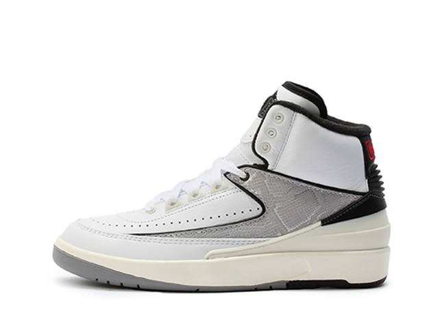 ナイキ GS エアジョーダン2 レトロ "パイソン" ホワイト/ファイアレッド/ブラック/セイル/セメントグレー