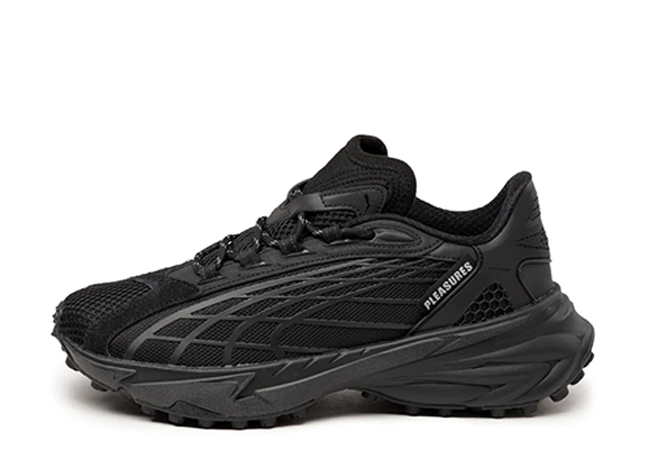 PLEASURES × Puma Spirex "Puma Black/Puma Black"