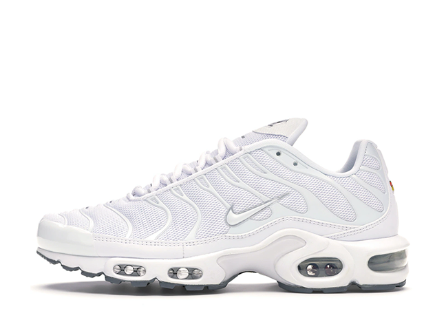 ナイキ エアマックス プラス "ホワイト/ホワイト"(2024)