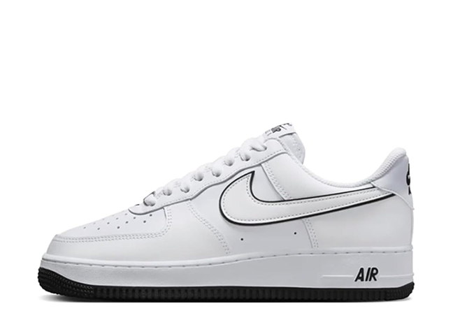 ナイキ エアフォース1 '07 "ホワイト/ブラック/ホワイト"