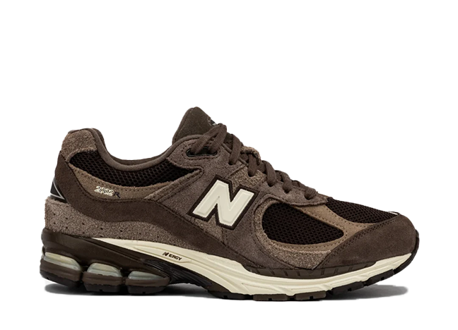 シューパレス × ニューバランス 2002R "ブラウン" ブラウン/ホワイト