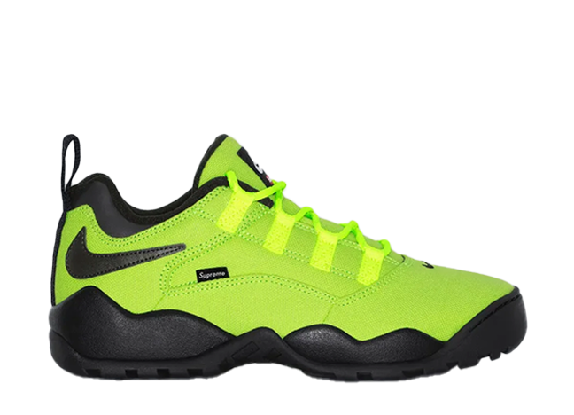 シュプリーム × ナイキ SB ダーウィン ロー "ボルト/ブラック"