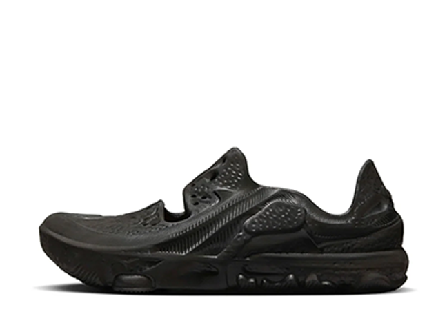Nike ISPA Universal "Black" Black/Black