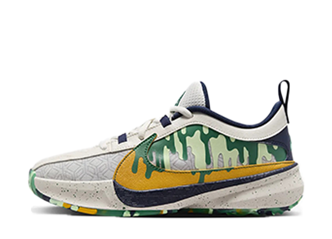 Nike GS Zoom Freak 5 "Welcome to Camp" Wolf Grey/Phantom/Malachite/University Gold