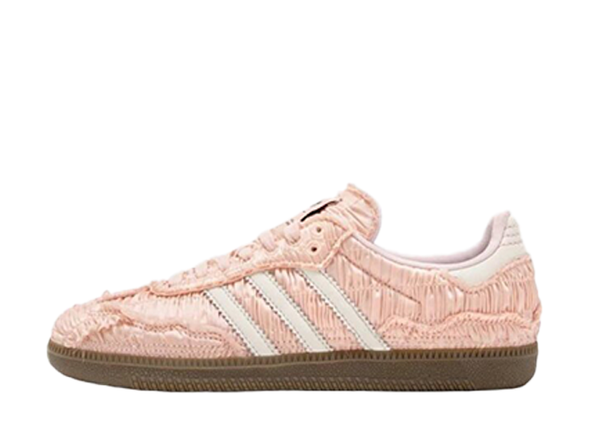 レヴェリー バイ キャロライン フウ × アディダス オリジナルス ウィメンズ サンバ シルク アッパー "ピンク" ピンク/ホワイト