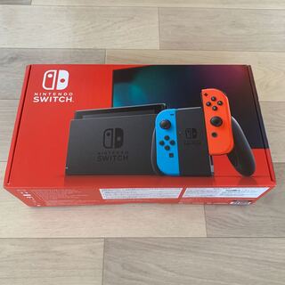 買い手募集中任天堂スイッチ　switch ブルー&レッド　中古