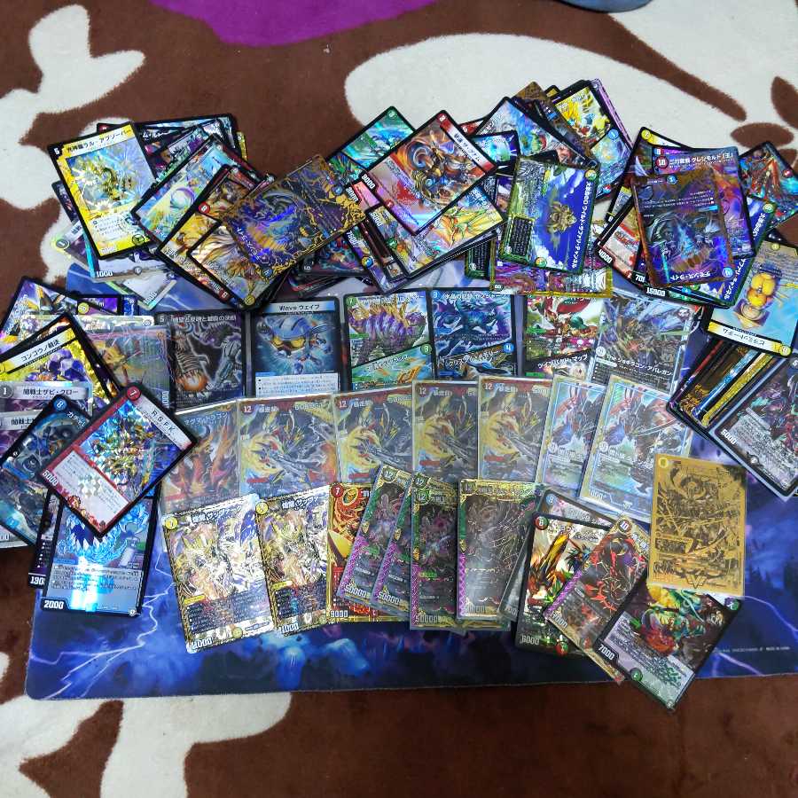 引退品(デュエルマスターズ)写真8枚目まであります。