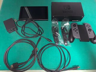 【セット】Nintendo Switchグレー本体、ソフト2本、プロコン等セット