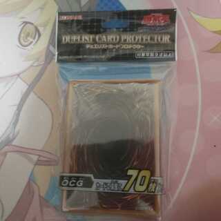 デュエリストカードプロテクター 70枚入り