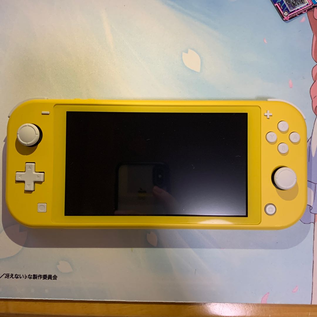 任天堂Switch lite