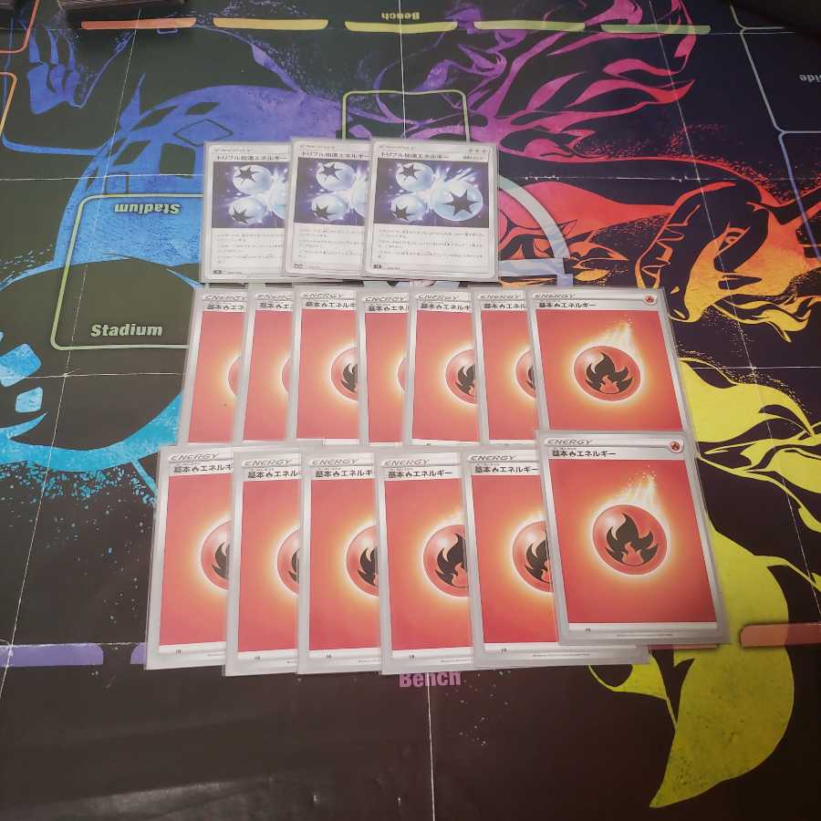 CharizardVMAX Deck