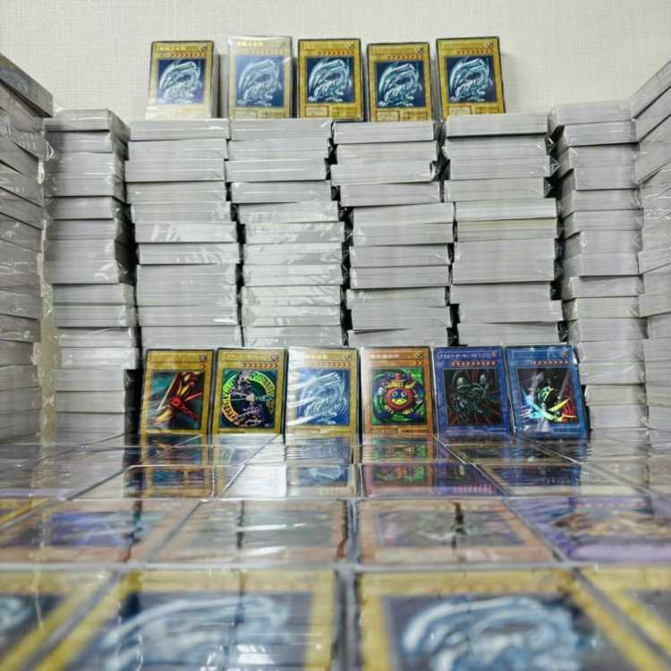 遊戯王カード まとめ売り 400枚 内50枚はSR以上 KONAMI