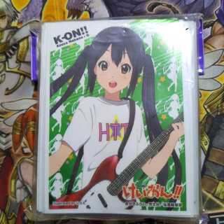 中野梓　スリーブ