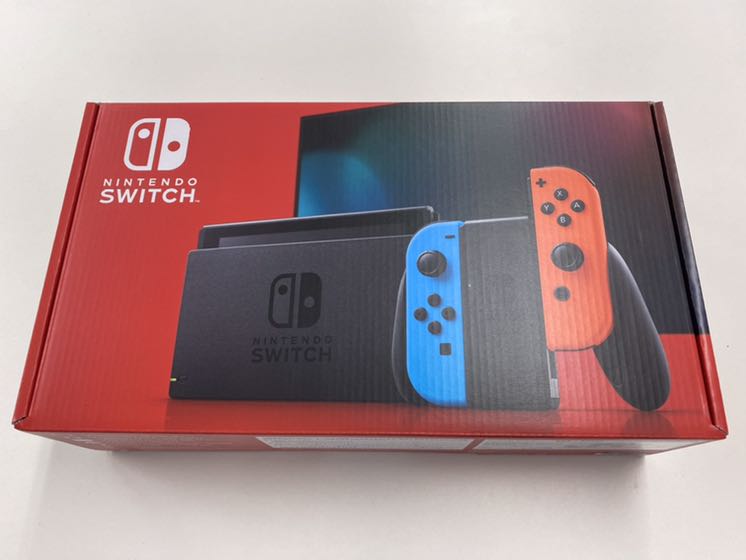 Nintendo Switch ネオンブルー・ネオンレッド 新型 213