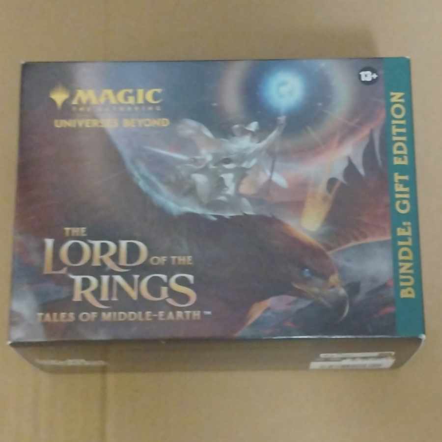 MTG 指輪物語 中つ国の伝承 Bundle Gift Edition 英語版 中つ国の伝承 Bundle Gift Edition 英語版