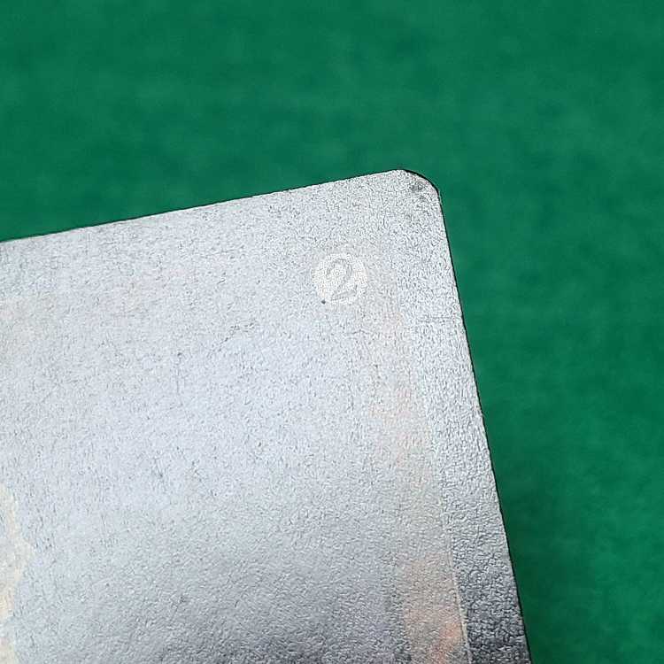 日本語 厳かなモノリス レア 126/143