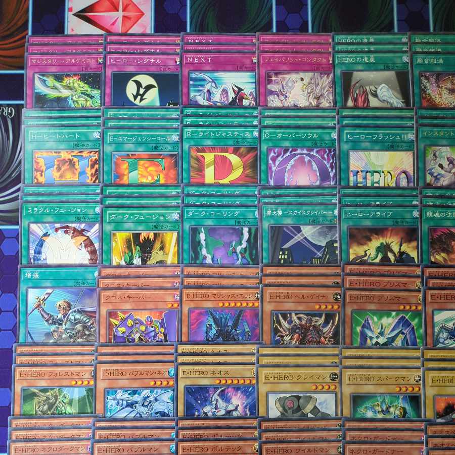 D017 E-HERO, E-HERO, M-HERO Deck parts, large quantity