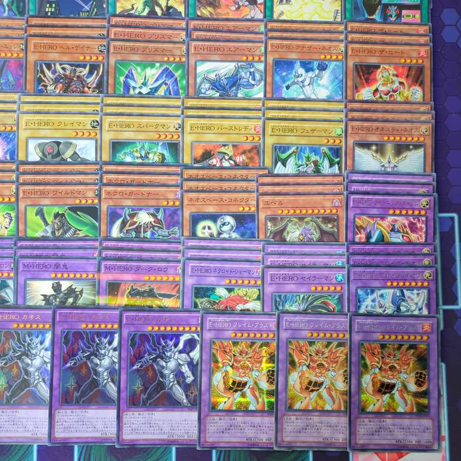 D017 E-HERO, E-HERO, M-HERO Deck parts, large quantity