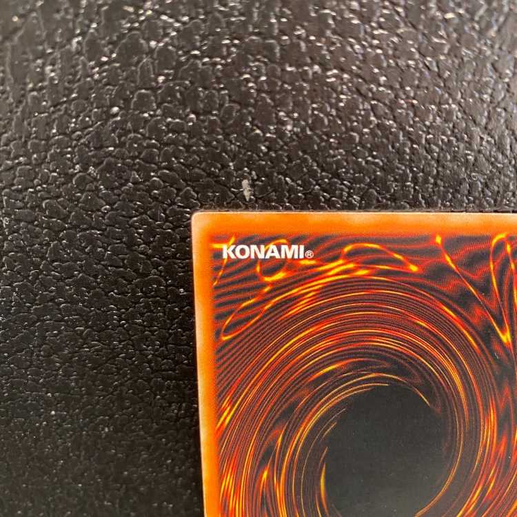 真紅眼の黒竜 [ウルトラ] {Vol.3}