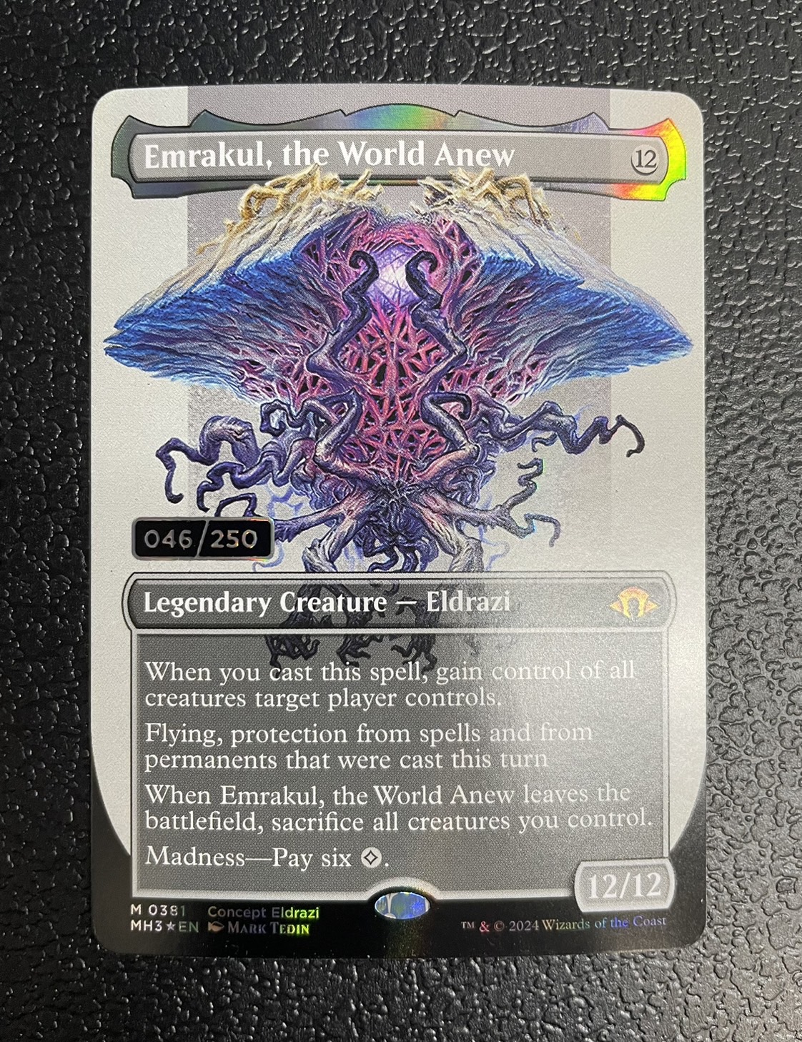 再誕世界、エムラクール/Emrakul, the World Anew foil 再誕世界、エムラクール (Emrakul, the World Anew) · Modern