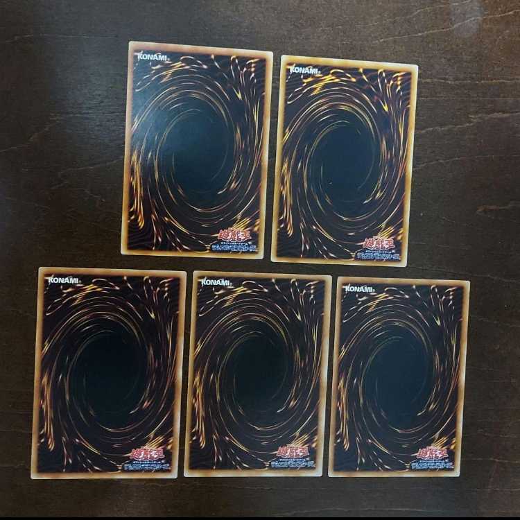 Yu-Gi-Oh Perfectly Ultimate Great Moth BE2 Complete Set including Ultra Rare