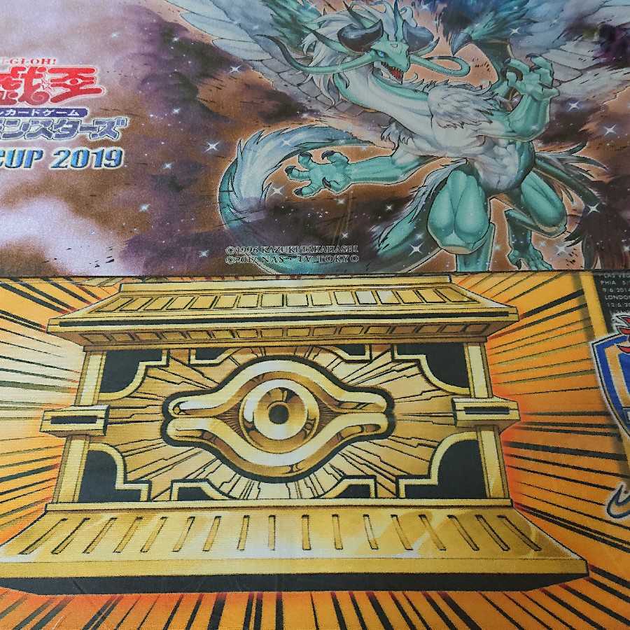 黄金櫃 アルマドゥーク プレイマット