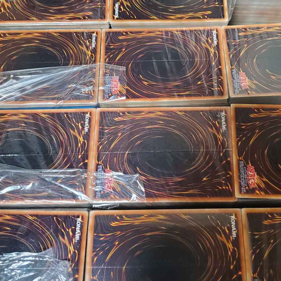 Yu-Gi-Oh! Hikarimono Junk About 2,000 pieces sold in bulk
