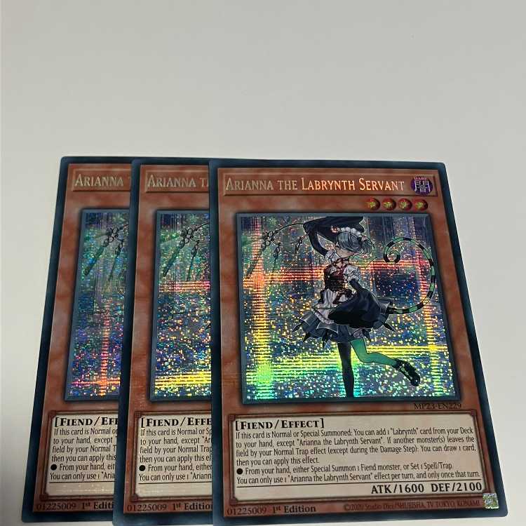 The Servant of the White Silver Castle, Arianna, English EU edition, 3 copies.