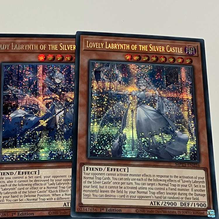 白銀の城のラビュリンス　迷宮城の白銀姫　英語版　EU版