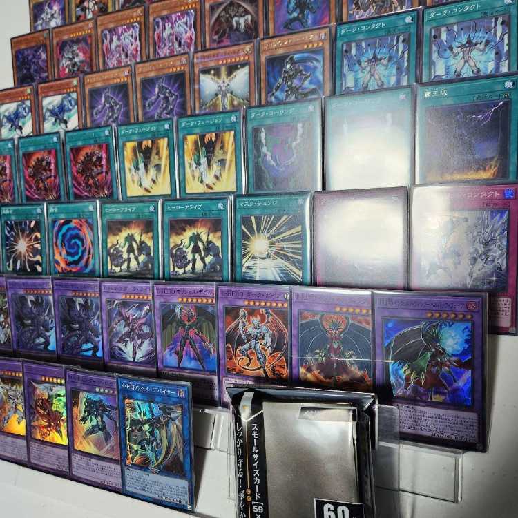 Mountain Shop Fast Shipping E-HERO Deck Evil Hero Deck Sinister Necrom Evil HERO Adusted Gold Evil Assault Supreme King's Castle E-HERO Neos Lord Xtra HERO Infernal Devicer