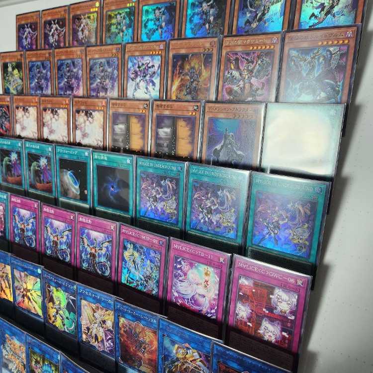 Mountain shop M∀LICE deck Ma Squirrel deck M∀LICE<P>White Rabbit M∀LICE<P>Dormouse M∀LICE IN UNDERGROUND Ma Squirrel<P>Ho Wight Rabbit