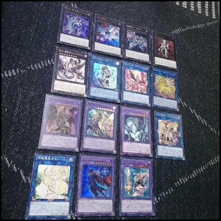 遊戯王 光の黄金櫃 デッキ ブラックマジシャンガール [03916]の