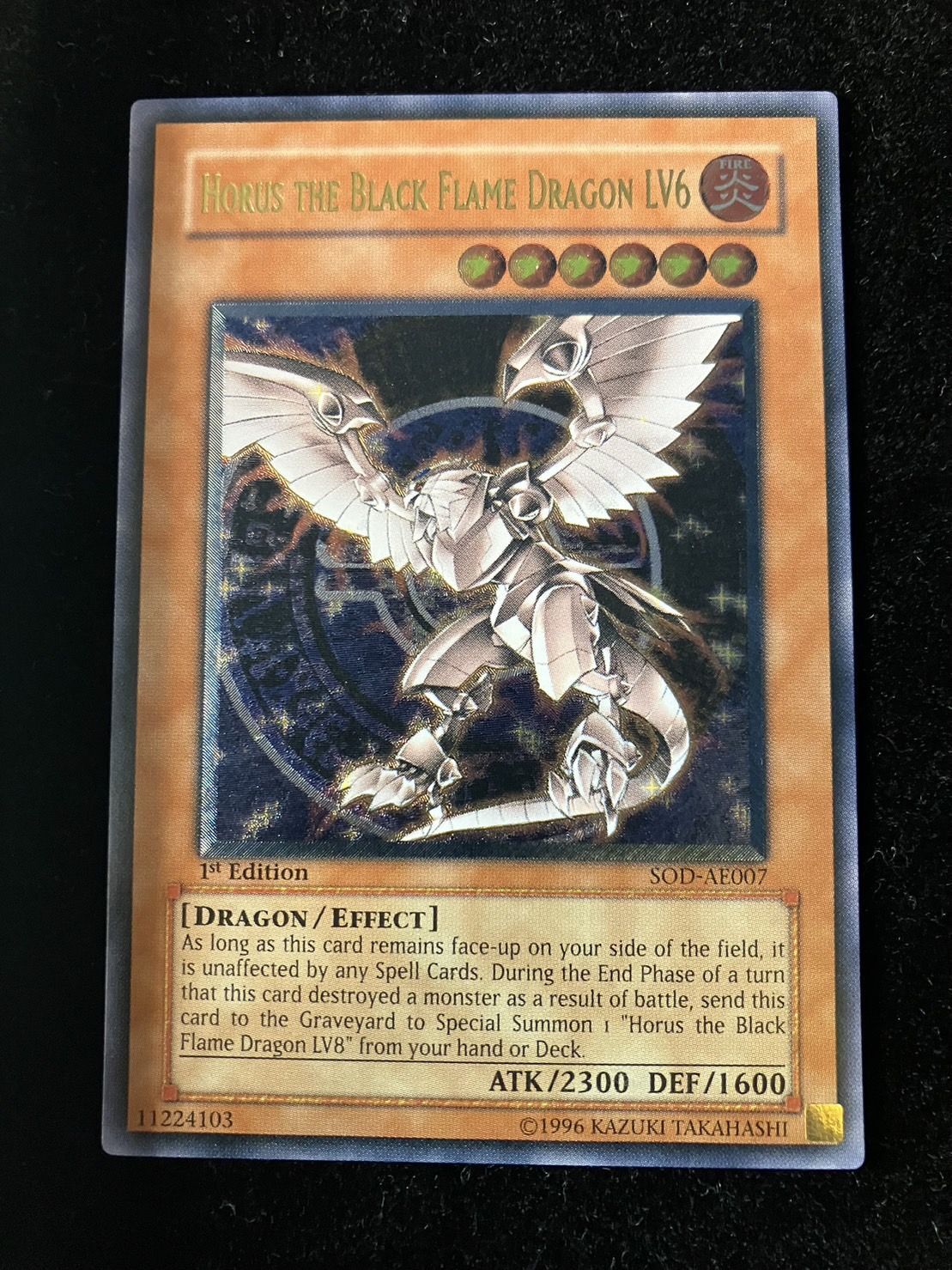 遊戯王　ホルスの黒炎竜　Lv6 レリーフ　美品 状態A-〕☆旧アジア☆ホルスの黒炎竜LV6【レリーフ】{SOD-AE007