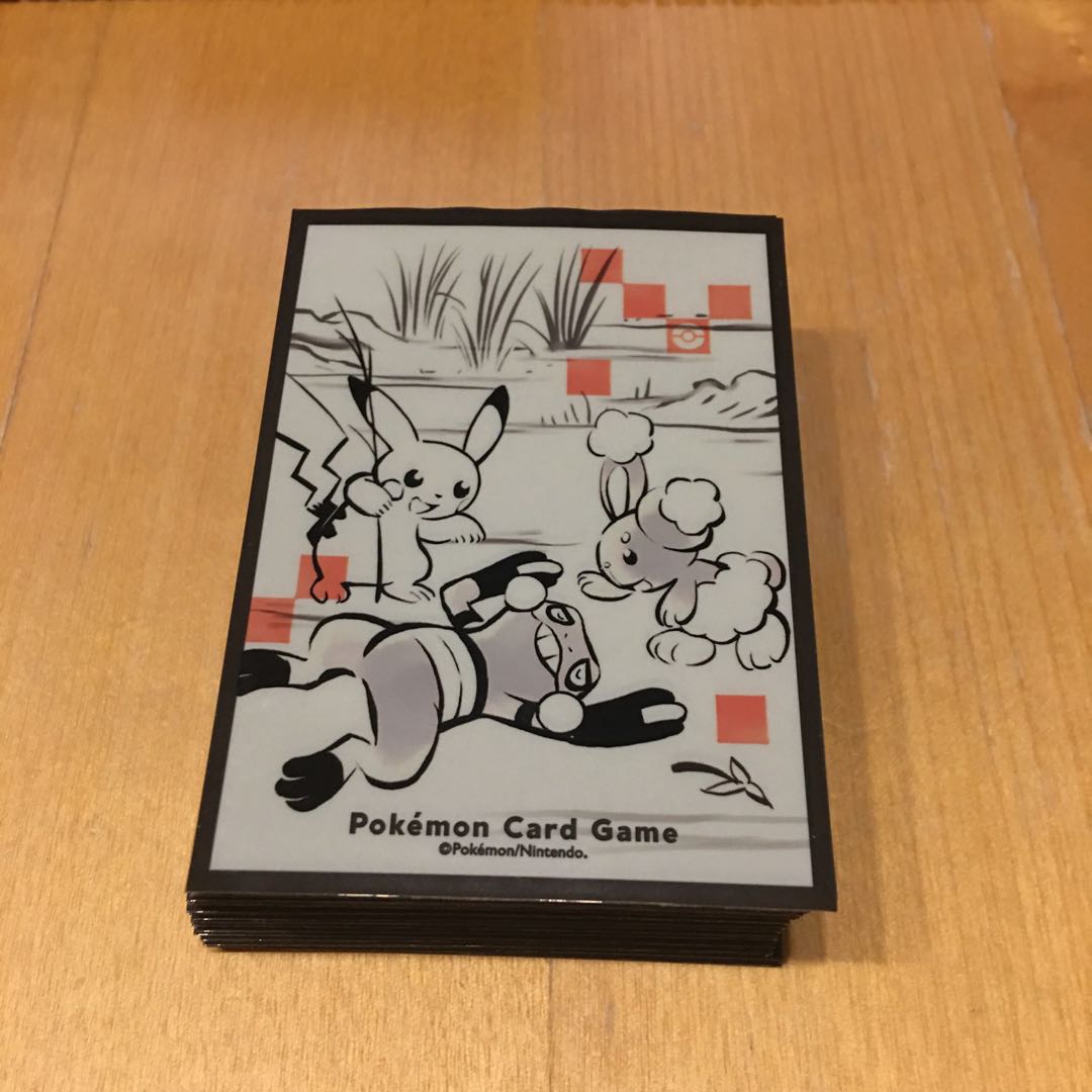 ピカチュウ デッキシールド デッキスリーブ 64枚