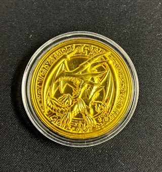 コイン『真紅眼の黒竜 金属製メダル ゴールド(海外YCS)』【-】{-}《その他》