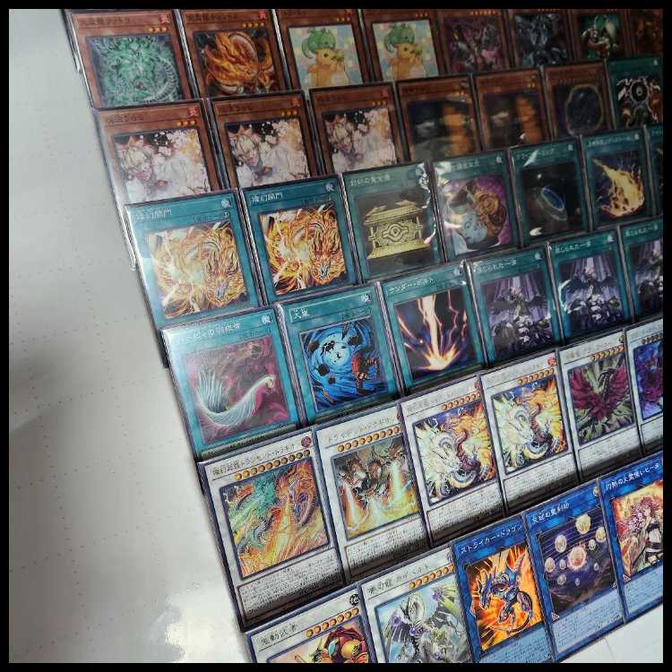 山屋　即日発送　天盃龍デッキ　構築済みデッキ　トライデント・ドラギオン 天盃龍パイドラ 月華竜 ブラック・ローズ 燦幻昇龍バイデント・ドラギオン