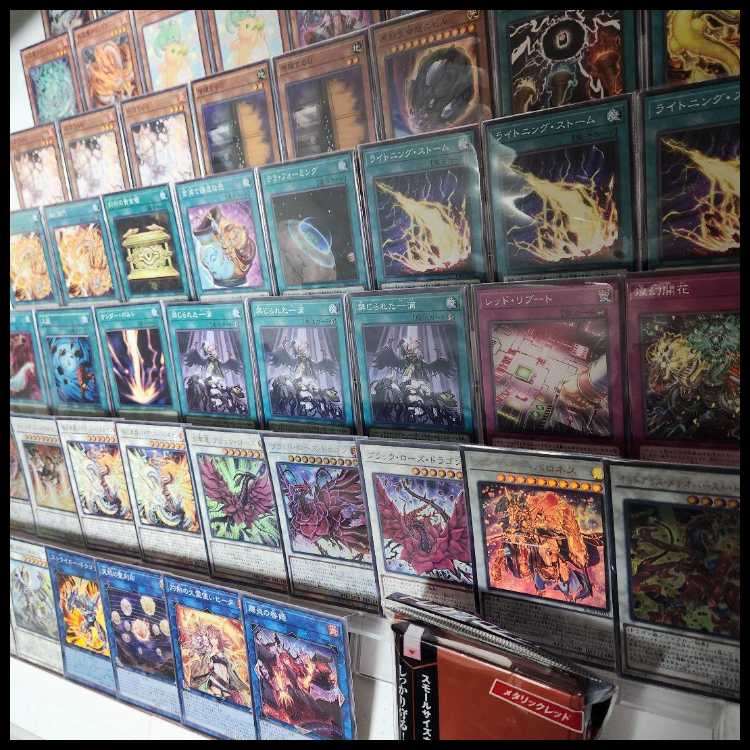 山屋　即日発送　天盃龍デッキ　構築済みデッキ　トライデント・ドラギオン 天盃龍パイドラ 月華竜 ブラック・ローズ 燦幻昇龍バイデント・ドラギオン