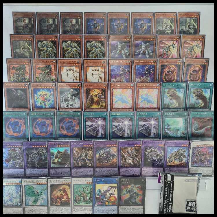 山屋　即日発送　化石魔救デッキ　化石アダマシアデッキ　魔救の探索 魔救の追求者 化石融合-フォッシル・フュージョン 古生代化石騎士 スカルキング 中生代化石マシン スカルワゴン