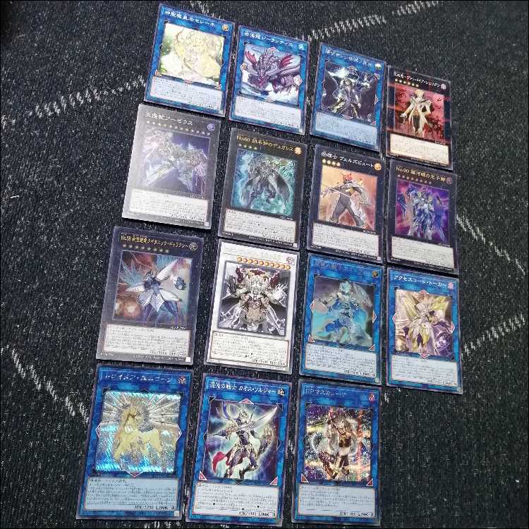 遊戯王　光の黄金櫃　デッキ　ブラックマジシャンガール　[04332]